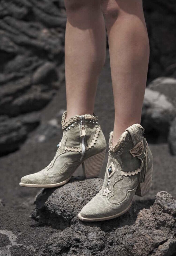 Ankle Texan boot